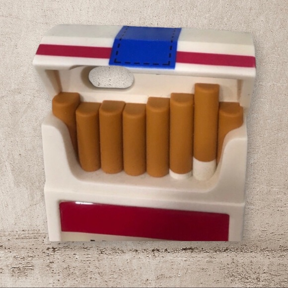 Moschino Fashion Kill Cigarette iPhone 7 Case - Picture 5 of 8